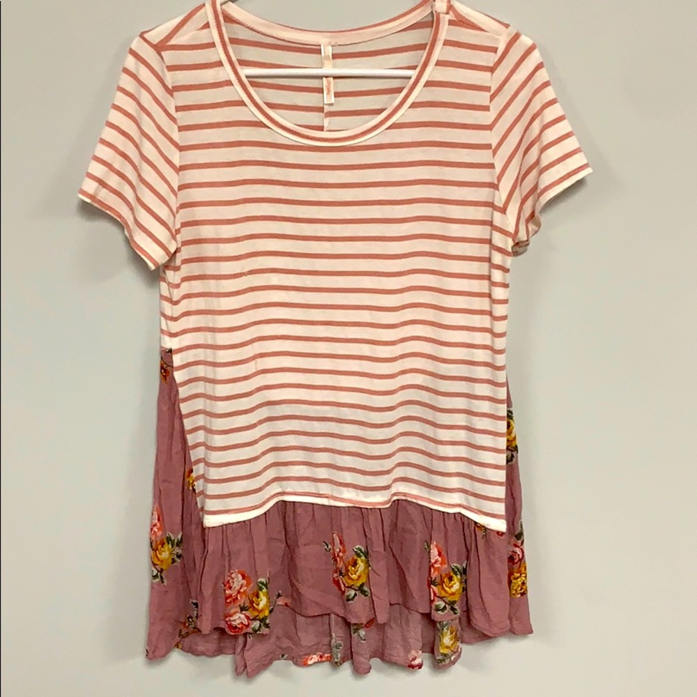Boutique Floral Shirt NWOT